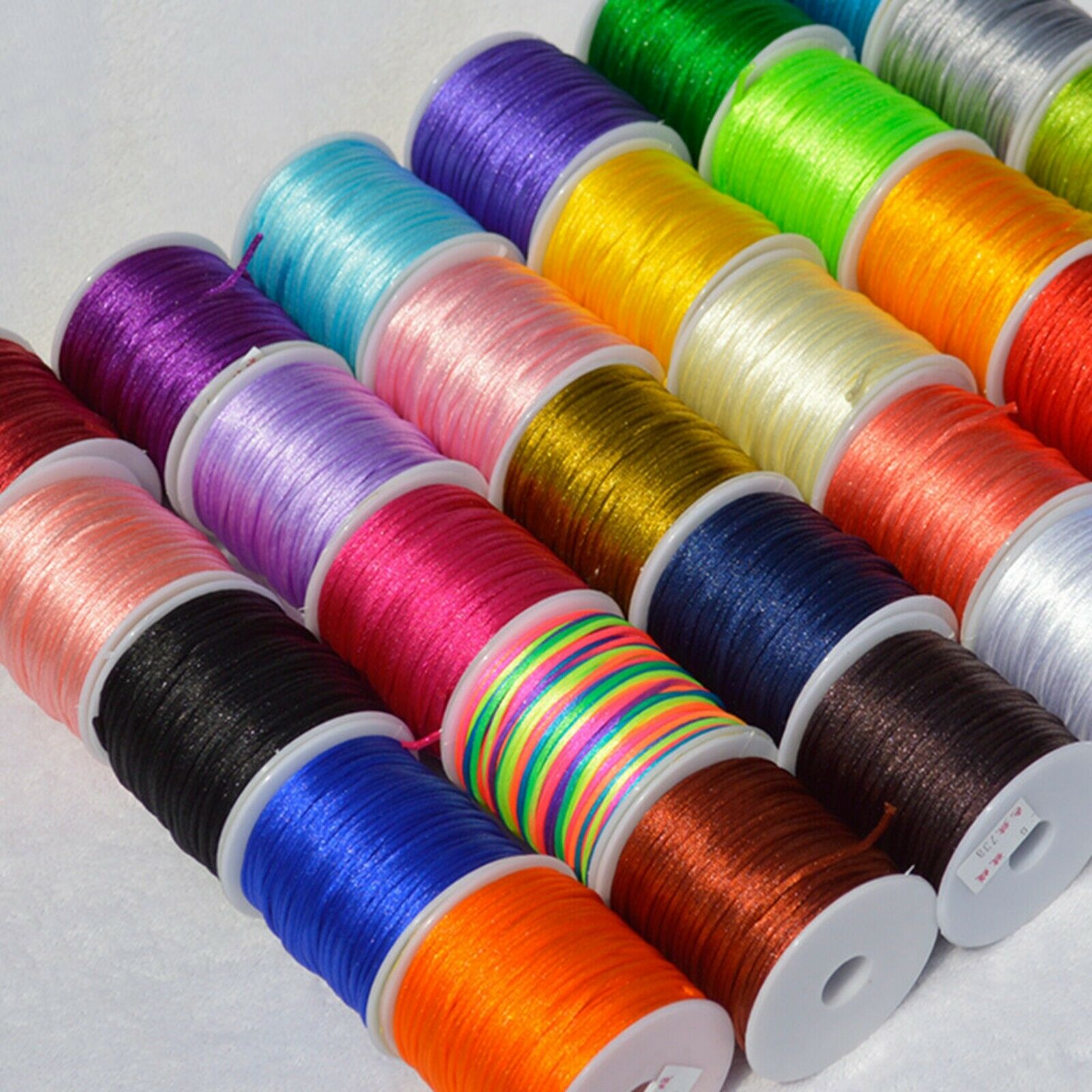 40 Meters Nylon Chinese Satin  - Knotting Cord Silk recensione e prezzo