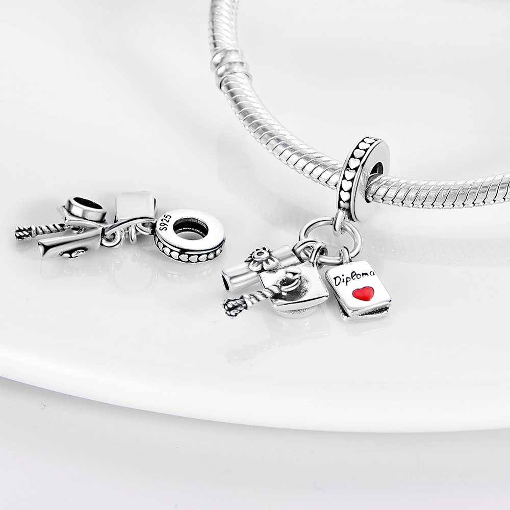 Charms Graduation Cap Diploma  - Jewelry Making Diploma recensione e prezzo