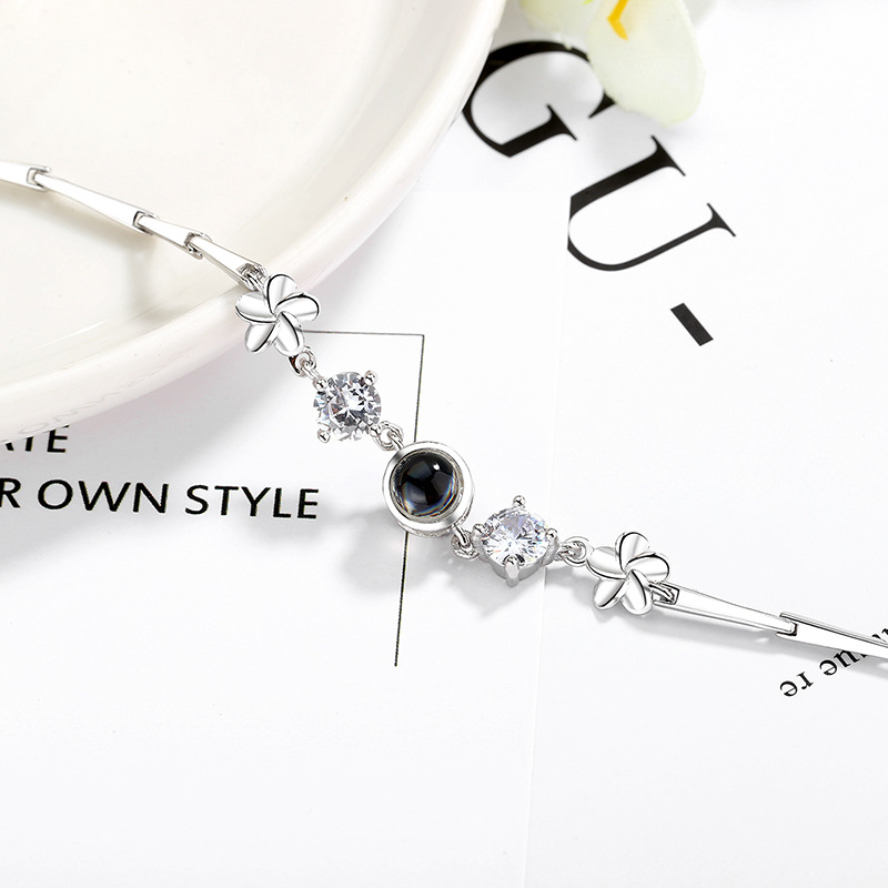 Custom Four-Leaf Clover Photo  - Lobster Clasp Silver recensione e prezzo