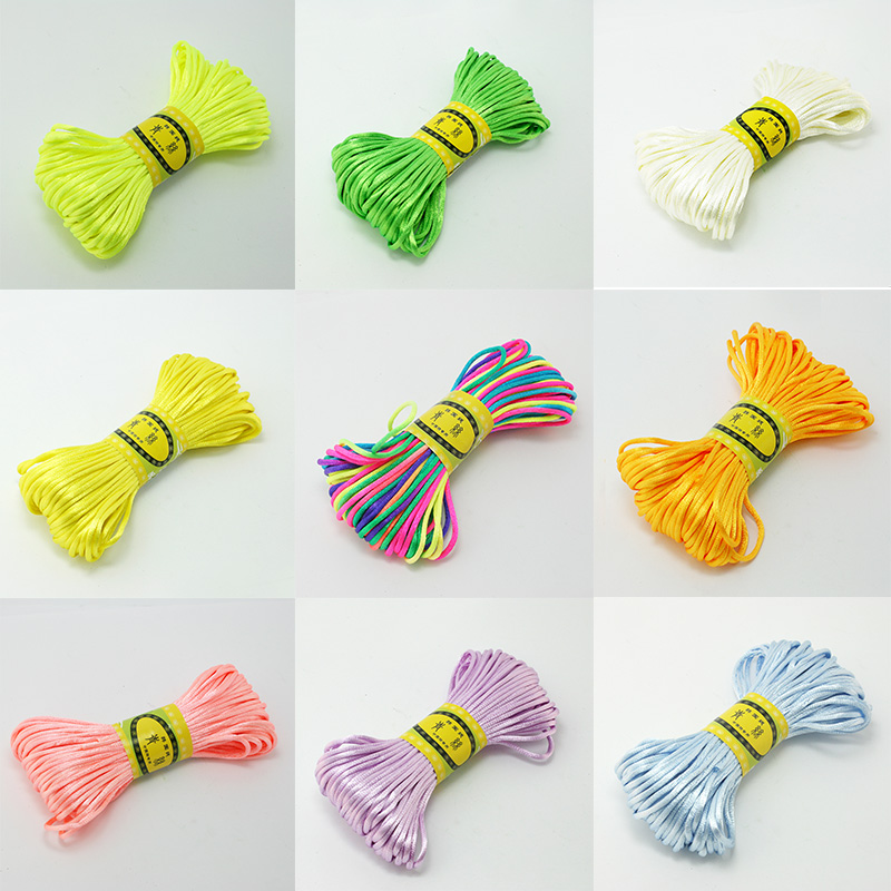 2.5mm 20m Satin Rattail Silk M - Knotting Cord Silk recensione e prezzo
