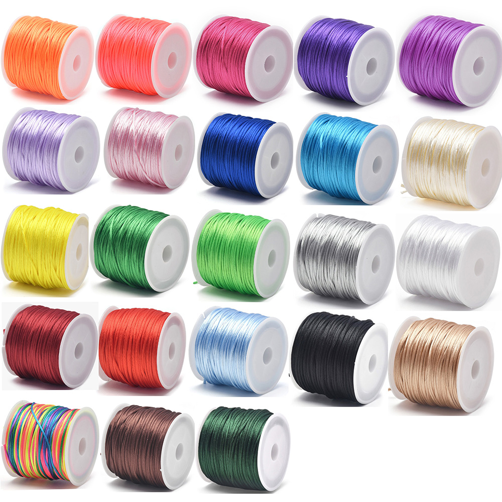 1.5mm Crafts Satin Rattail Cor - Knotting Cord Silk recensione e prezzo