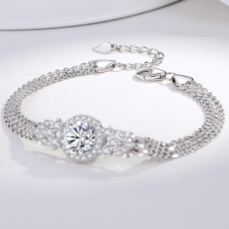New 2 Carat D Color VVS1 Moiss - Lobster Clasp Silver recensione e prezzo