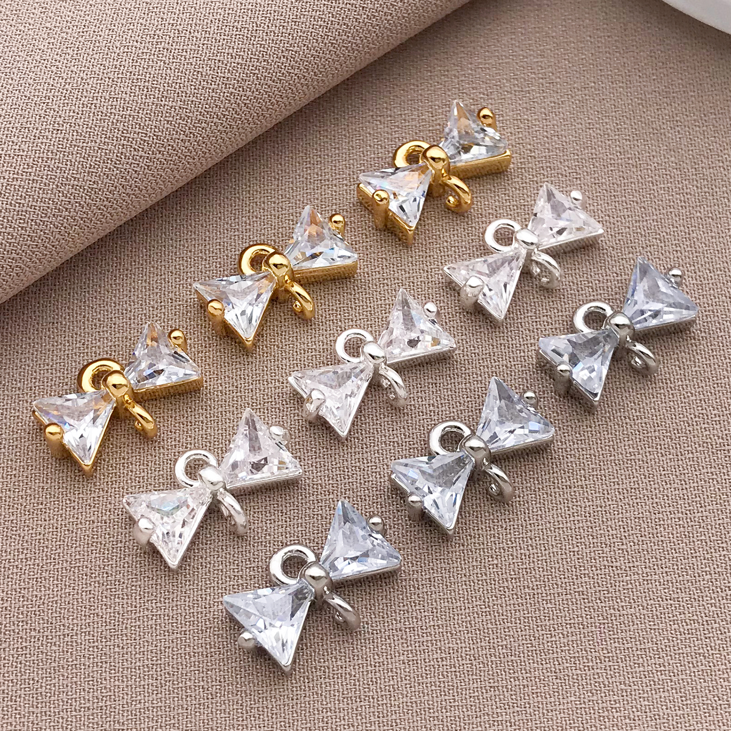 2/4/6pcs Wholesale 18k Gold Pl - Jewelry Making Materials Wholesale recensione e prezzo