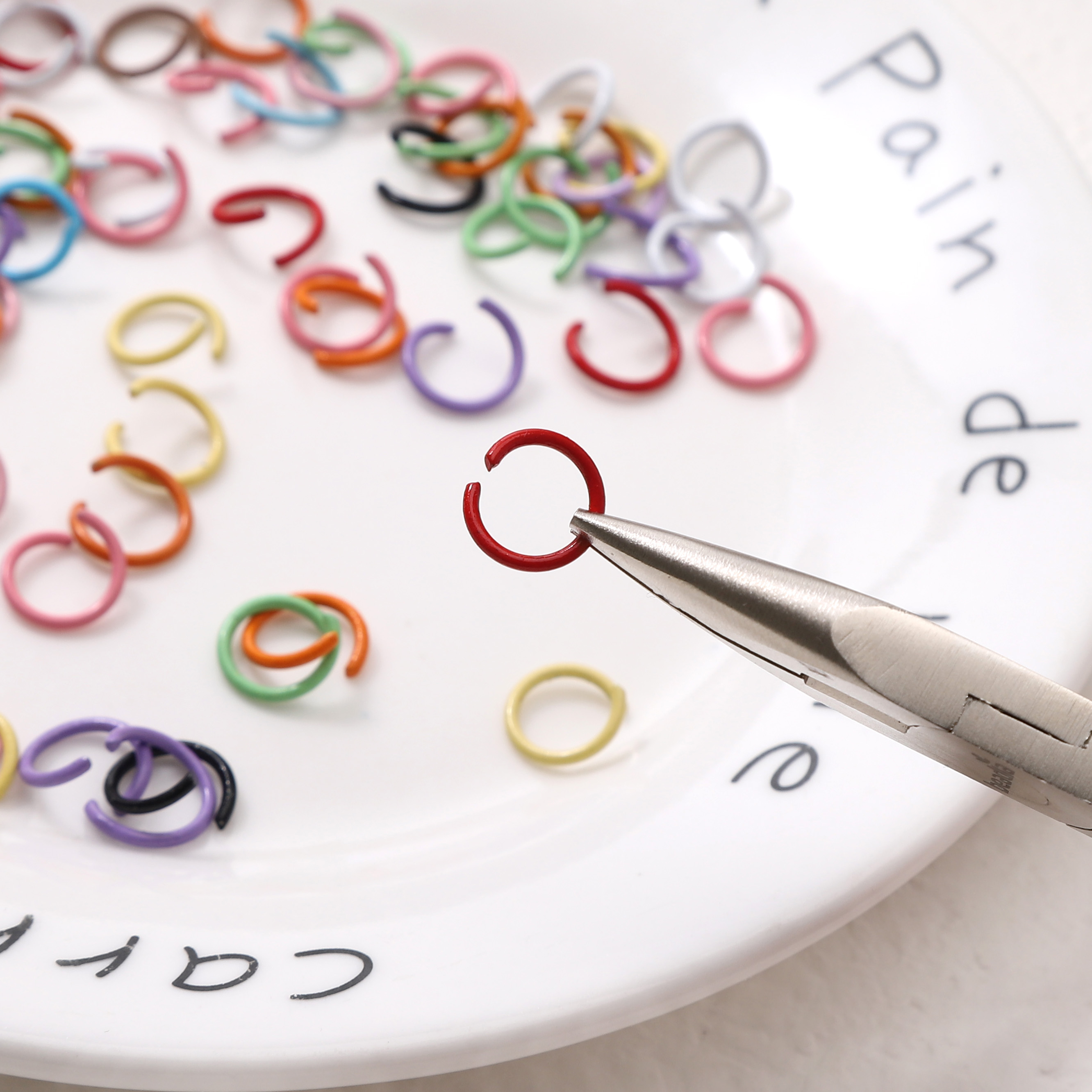 50Pcs/lot 10mm Colorful Iron S - Jewelry Making Looper Tool recensione e prezzo